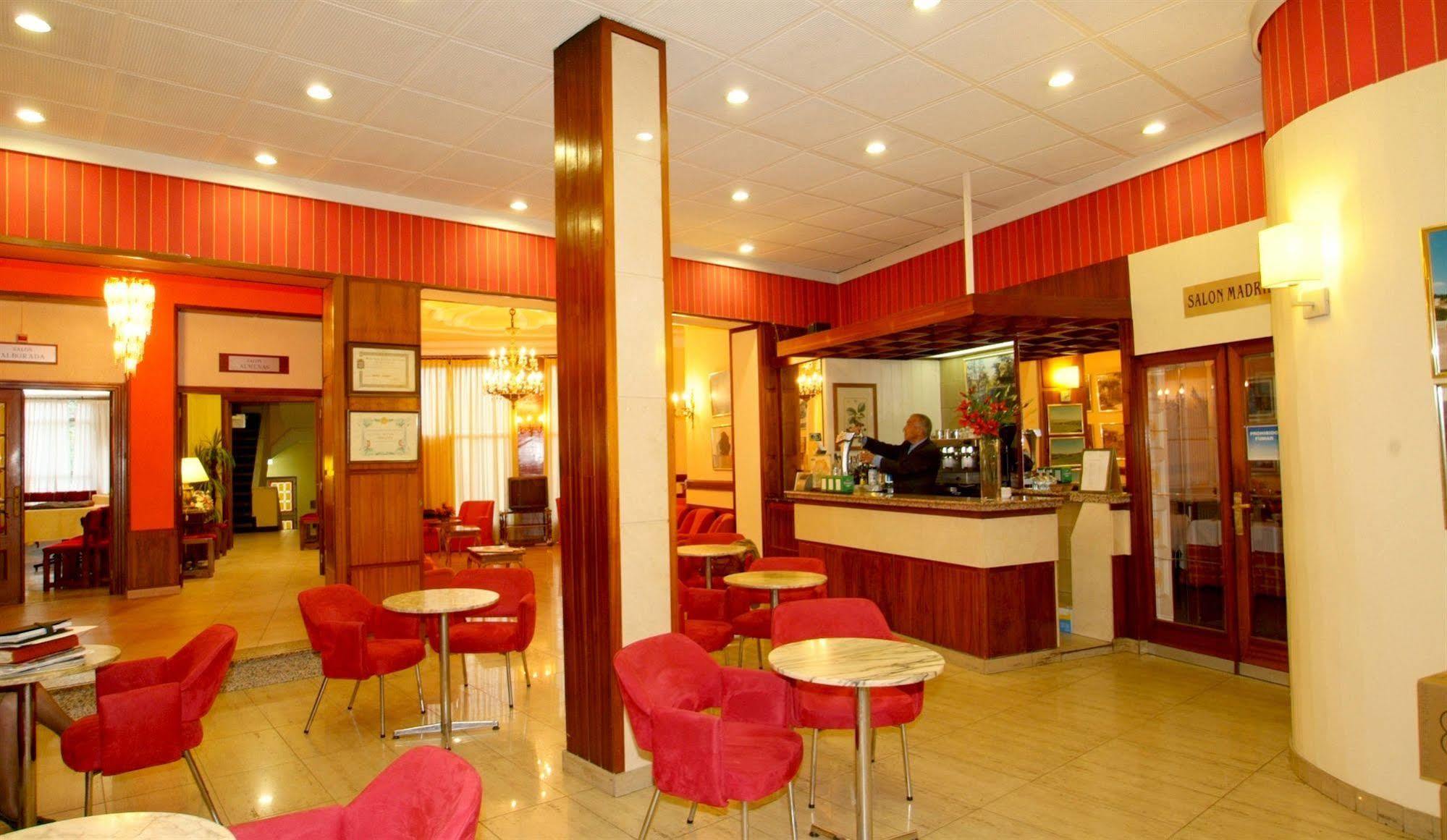 Hotel Madrid Bierzo Ponferrada Luaran gambar